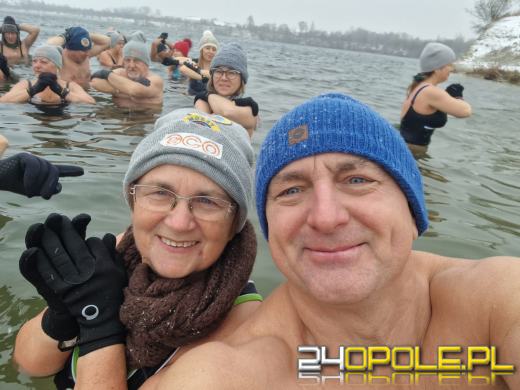 Prawdziwe zimowe morsowanie. Idealne warunki na Kąpielisku Bolko