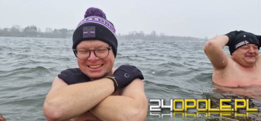 Prawdziwe zimowe morsowanie. Idealne warunki na Kąpielisku Bolko