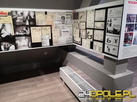 Uroczyście odsłonięto tablicę informacyjną Izby Pamięci Solidarności