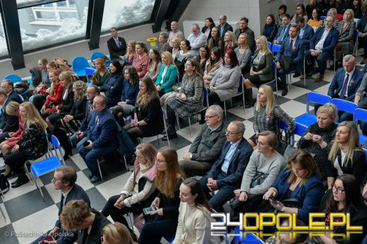 Ponad 80 pracowników Politechniki Opolskiej zostało uhonorowanych państwowymi odznaczeniami