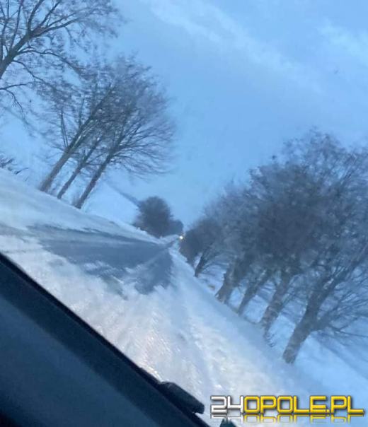 Drogi nadal nieprzejezdne. Kierowcy utknęli na DK 38