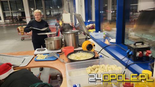 Blisko 1000 uchodźców uczestniczyło w spotkaniu wigilijnym w TOWU