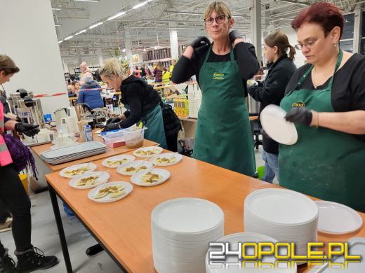 Blisko 1000 uchodźców uczestniczyło w spotkaniu wigilijnym w TOWU