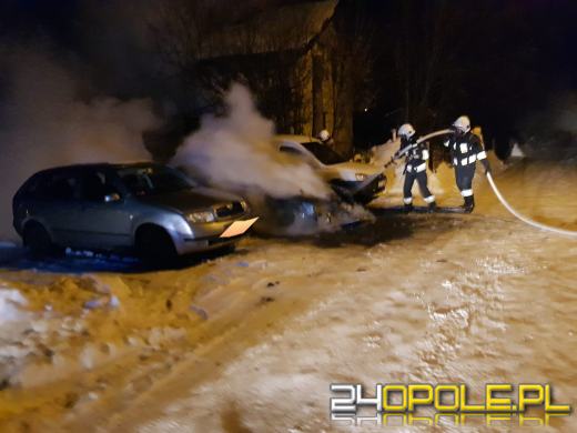 Pożar samochodu osobowego w Kielczy