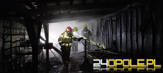 Pożar zabudowań gospodarczych w powiecie krapkowickim