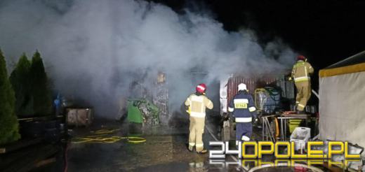 Pożar zabudowań gospodarczych w powiecie krapkowickim