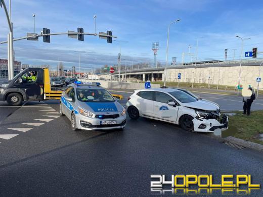 Zderzenie pojazdów przy centrum przesiadkowym Opole Wschodnie
