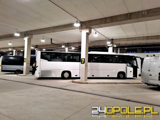 WITD kontroluje autobusy w Centrum Przesiadkowym Opole Wschodnie