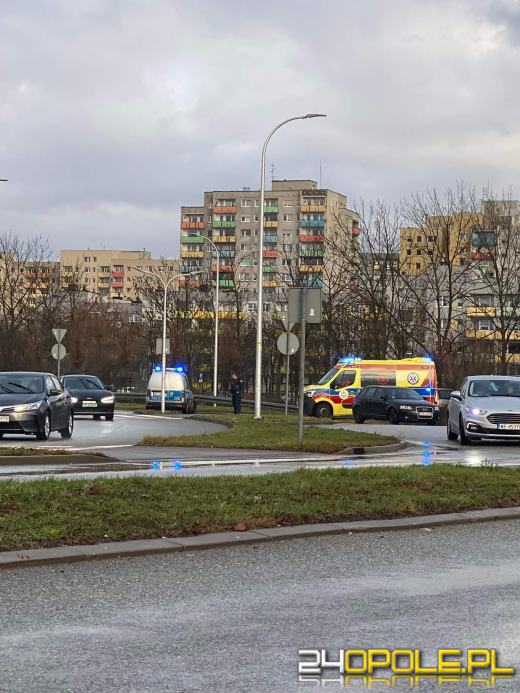 Starsza kobieta potrącona na pasach w Opolu
