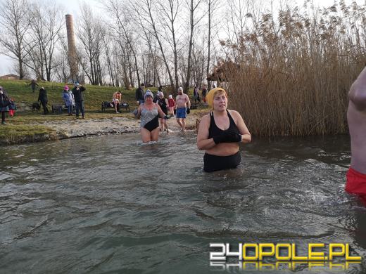 Niedzielne morsowanie na Kąpielisku Bolko