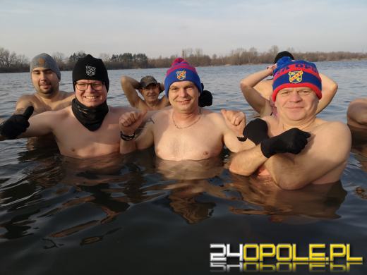 Niedzielne morsowanie na Kąpielisku Bolko