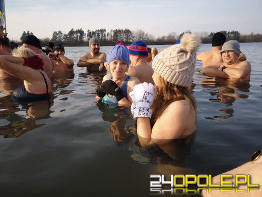 Niedzielne morsowanie na Kąpielisku Bolko