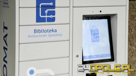 "Książkomat" działa już przy Politechnice Opolskiej. Wypożyczanie książek jest nowoczesne!
