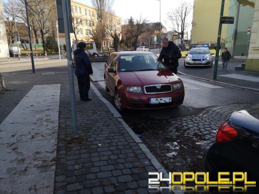 Potrącenie pieszego na Sienkiewicza w Opolu