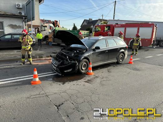 Zderzenie pojazdów na ulicy Prószkowskiej w Opolu