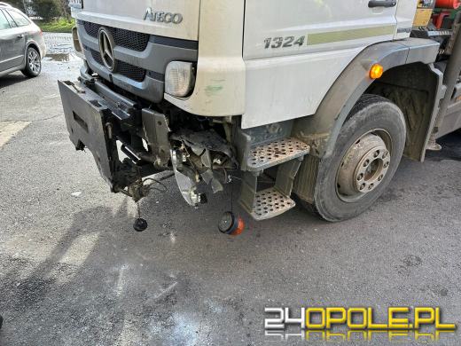 Zderzenie pojazdów na ulicy Prószkowskiej w Opolu