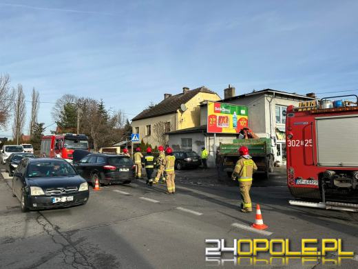 Zderzenie pojazdów na ulicy Prószkowskiej w Opolu