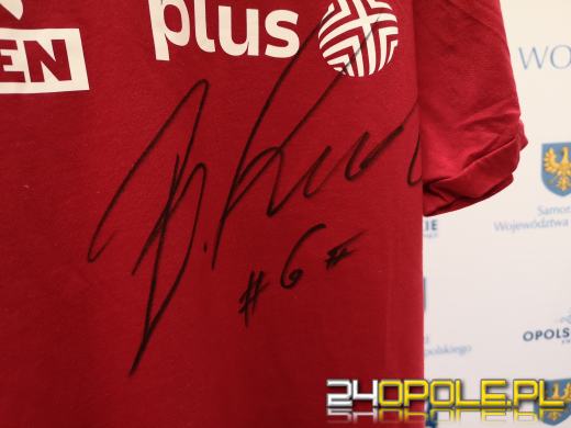 Urząd Marszałkowski przekazał fanty na licytację WOŚP 