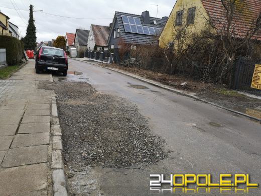 Mieszkańcy Chabrów nie mogą dojechać do swoich posesji