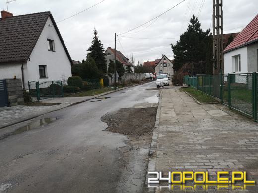 Mieszkańcy Chabrów nie mogą dojechać do swoich posesji