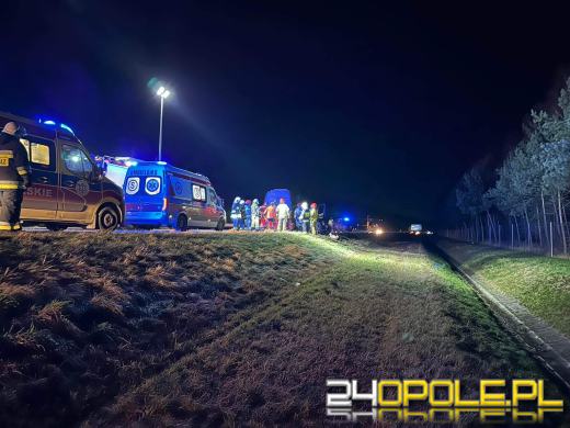 Wypadek na 250km A4. Lądował śmigłowiec LPR