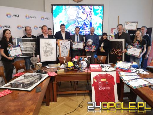 Ciekawe fanty na licytacje WOŚP od Urzędu Miasta Opola