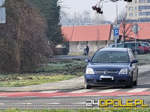 Potrącenie na oznakowanym przejściu na ulicy Cieszyńskiej