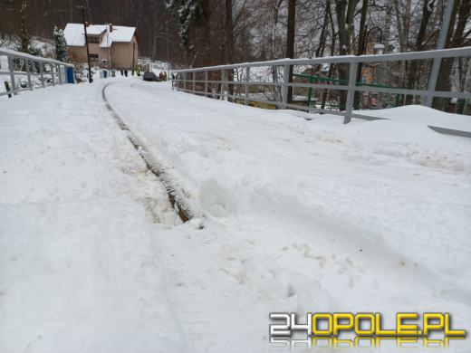 48-latka jechała po torach. Wstrzymano ruch pociągów