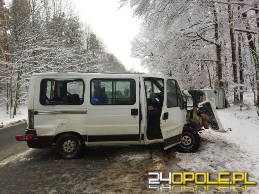 Dwa busy zderzyły się na obwodnicy Osowca