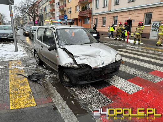 Zderzenie pojazdów na Oleskiej w Opolu