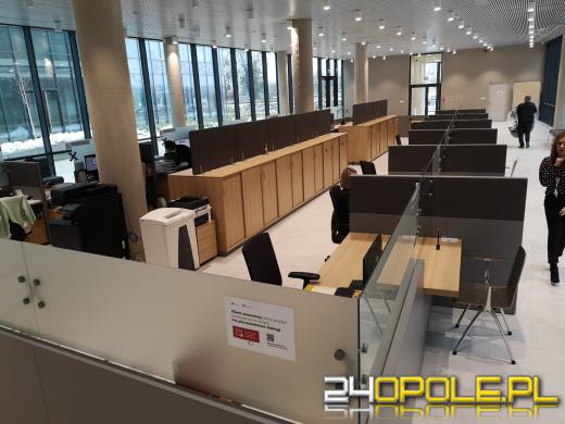 Opolska KAS działa już w "nowym ratuszu"