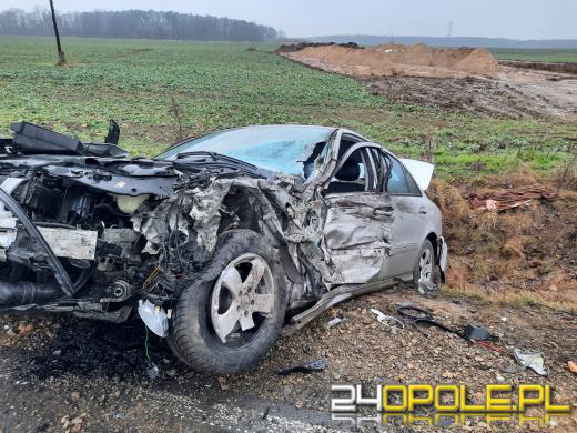 Zderzenie pojazdów w powiecie namysłowskim. 5 osób zostało rannych