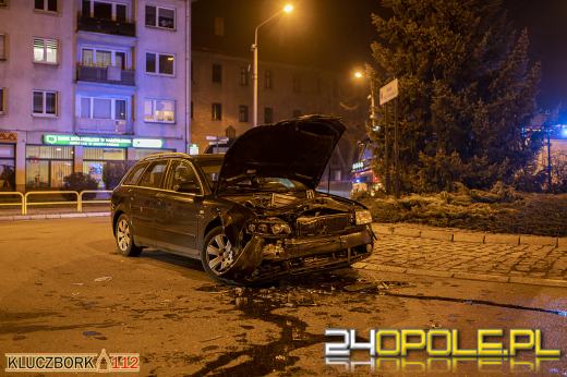 Audi uciekało przed policją ulicami Kluczborka