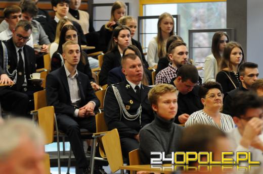 Podsumowanie pierwszej edycji projektu "Opolskie dla młodzieży"