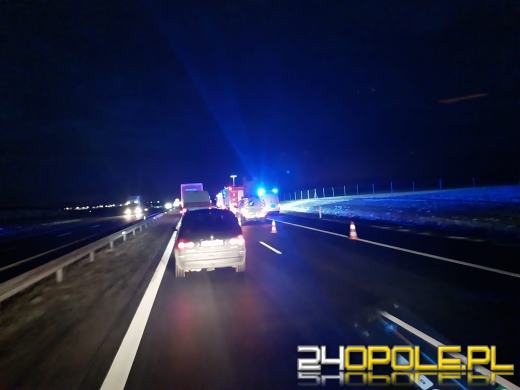 Pożar samochodu osobowego na Autostradzie A4