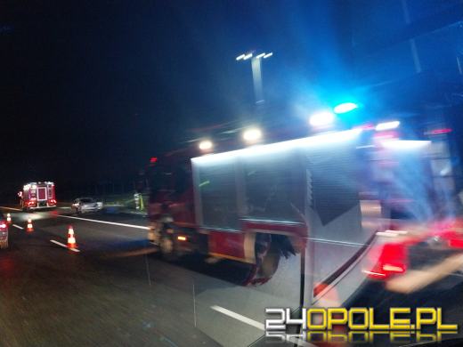 Pożar samochodu osobowego na Autostradzie A4