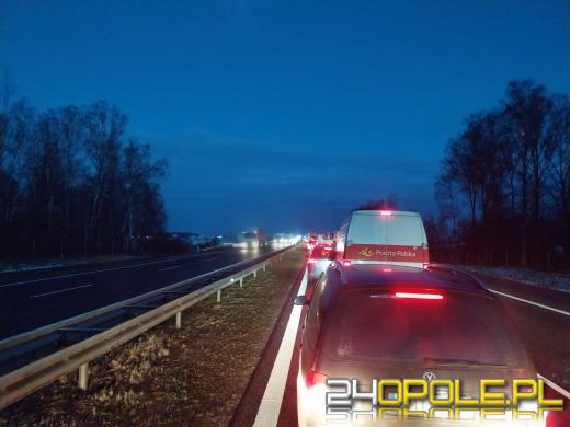 Pożar samochodu osobowego na Autostradzie A4