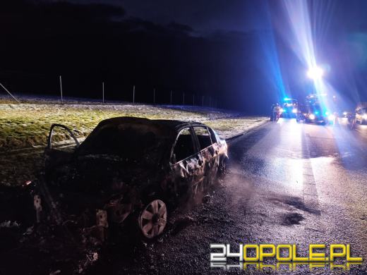 Pożar samochodu osobowego na Autostradzie A4