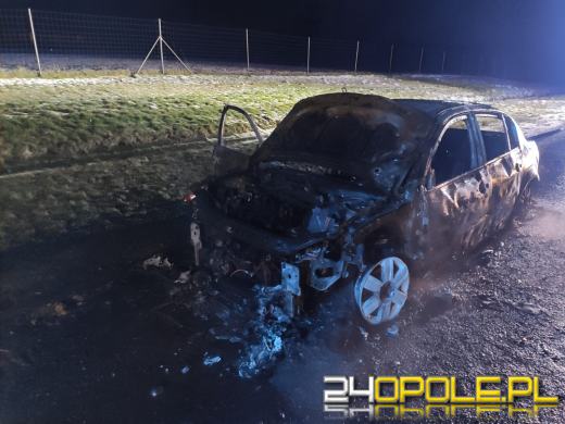 Pożar samochodu osobowego na Autostradzie A4