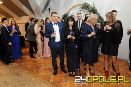 Zobacz zdjęcia ze Studniówki TEB Edukacja w Opolu