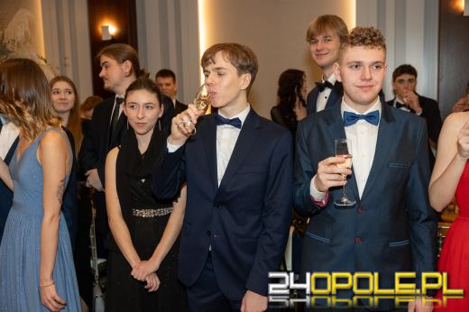 Zobacz zdjęcia ze Studniówki "Opolskiego Elektryczniaka"