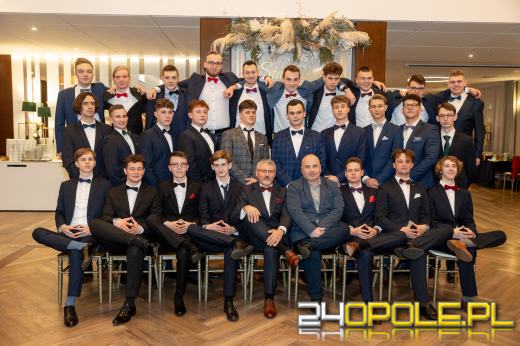 Zobacz zdjęcia ze Studniówki "Opolskiego Elektryczniaka"