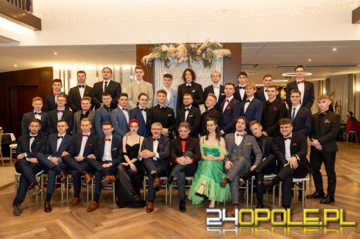 Zobacz zdjęcia ze Studniówki "Opolskiego Elektryczniaka"