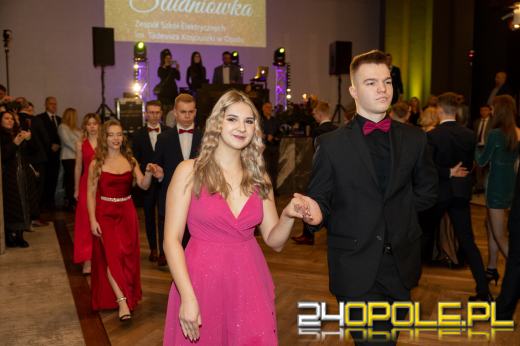 Zobacz zdjęcia ze Studniówki "Opolskiego Elektryczniaka"