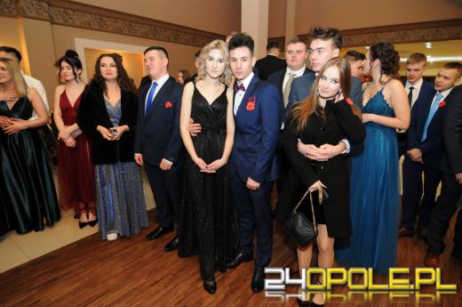 Zobacz zdjęcia ze Studniówek LO 9 i Mechaniczniaka