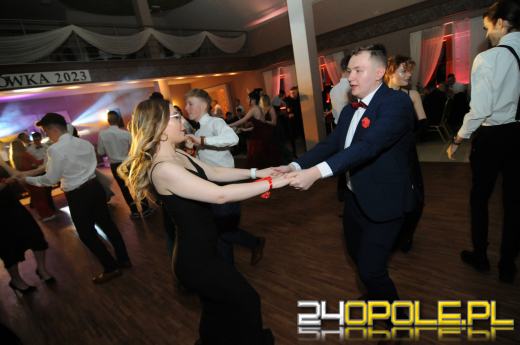 Zobacz zdjęcia ze Studniówek LO 9 i Mechaniczniaka