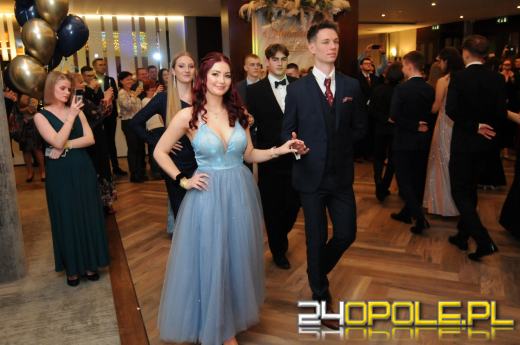 Zobacz zdjęcia ze Studniówek LO 9 i Mechaniczniaka