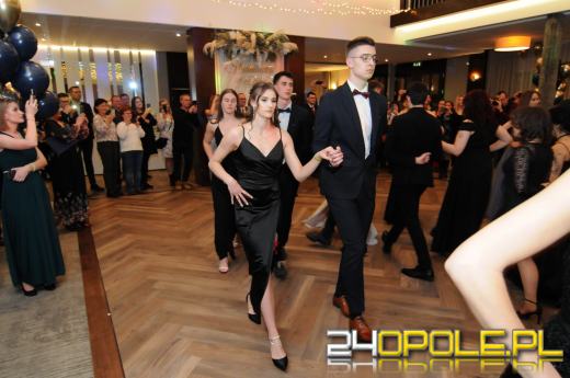 Zobacz zdjęcia ze Studniówek LO 9 i Mechaniczniaka