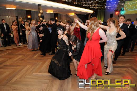 Zobacz zdjęcia ze Studniówek LO 9 i Mechaniczniaka