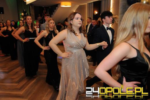 Zobacz zdjęcia ze Studniówek LO 9 i Mechaniczniaka